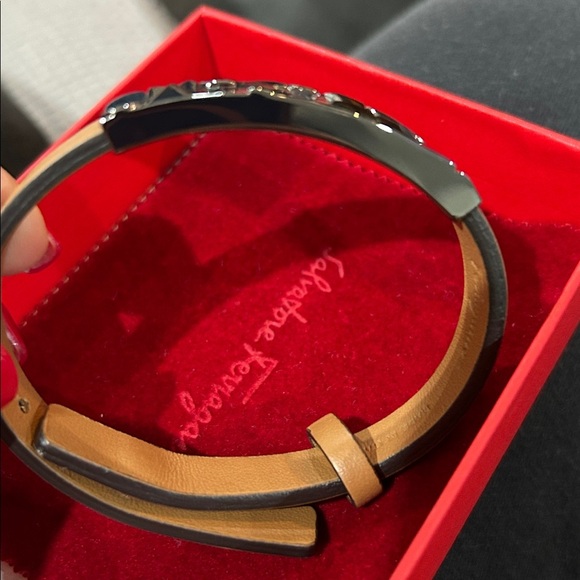Ferragamo Tan Leather Bracelet New authentic - Picture 10 of 13